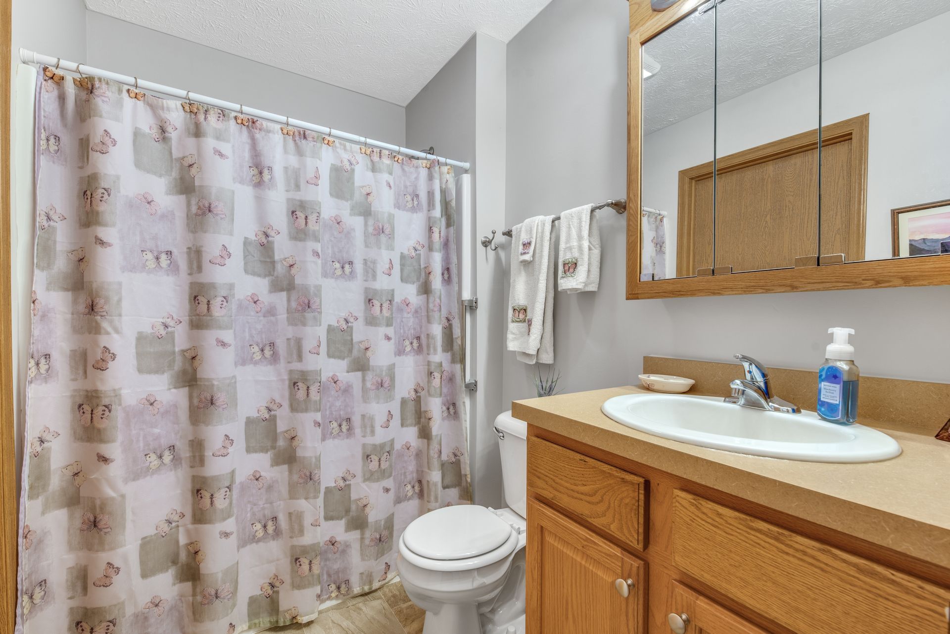 Long Drive Suites in Norton, Ohio photo gallery