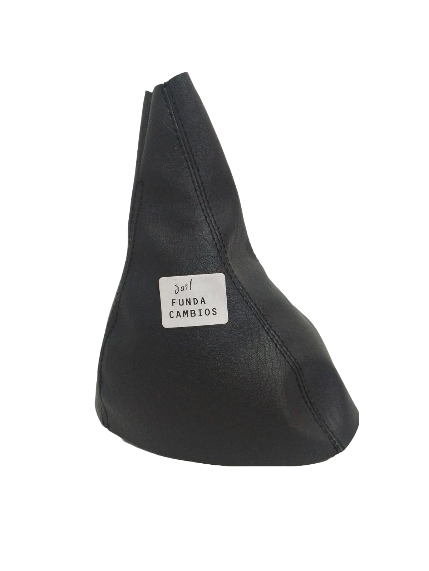 Bota de cambio de piel negra con etiqueta.