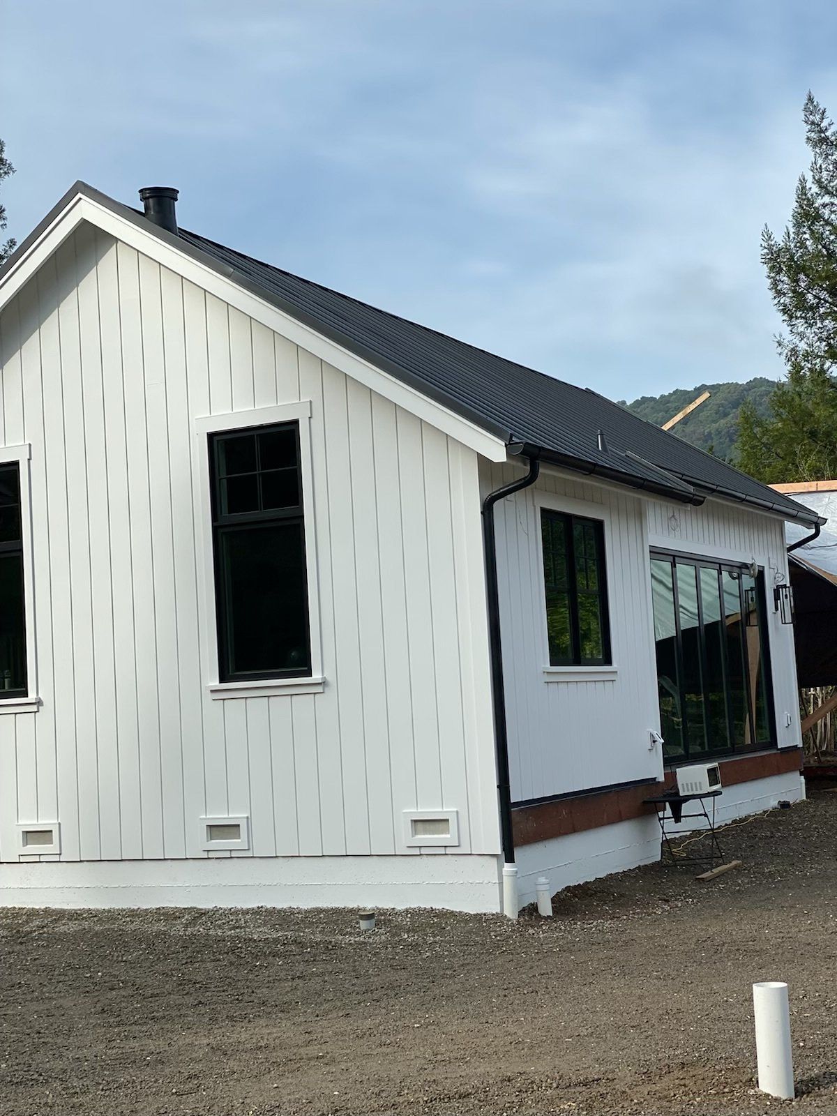 Modern House — Novato, CA — Quevedo Roofing