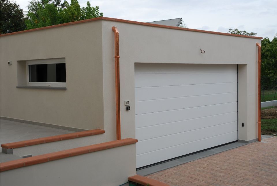 serranda per garage a scorrimento verticale