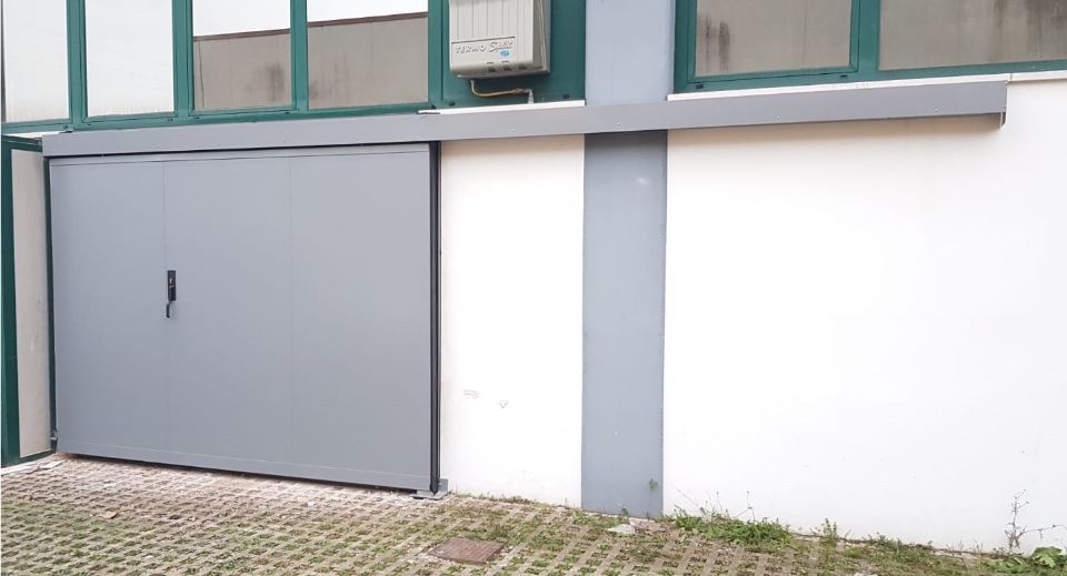 serranda industriale a scorrimento orizzontale