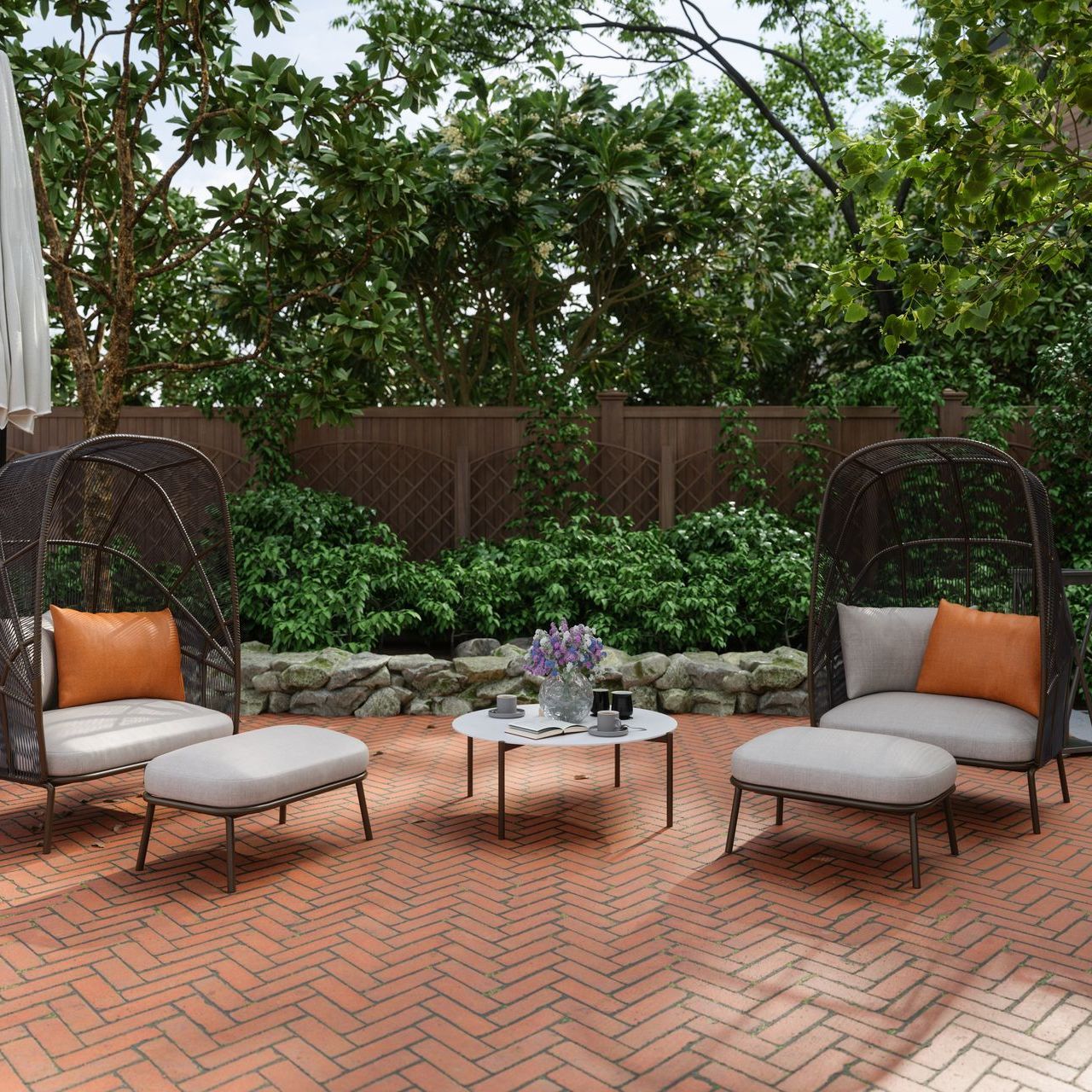 Outdoor patio pavers