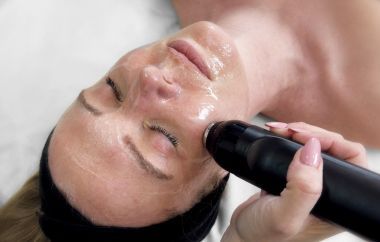 icl-skincare-therapy-oxygeneo-facial-ultrasound