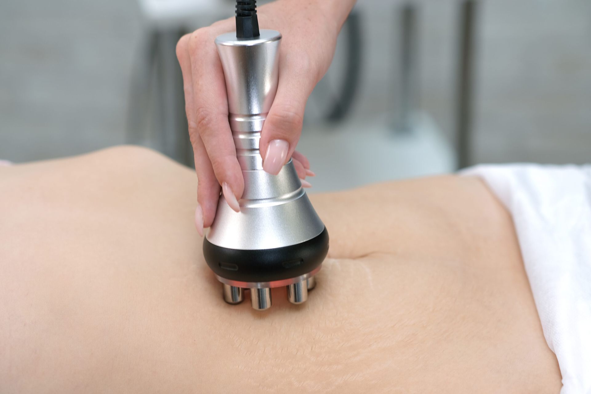 lci-skincare-therapy-skin-tightenning-teartment