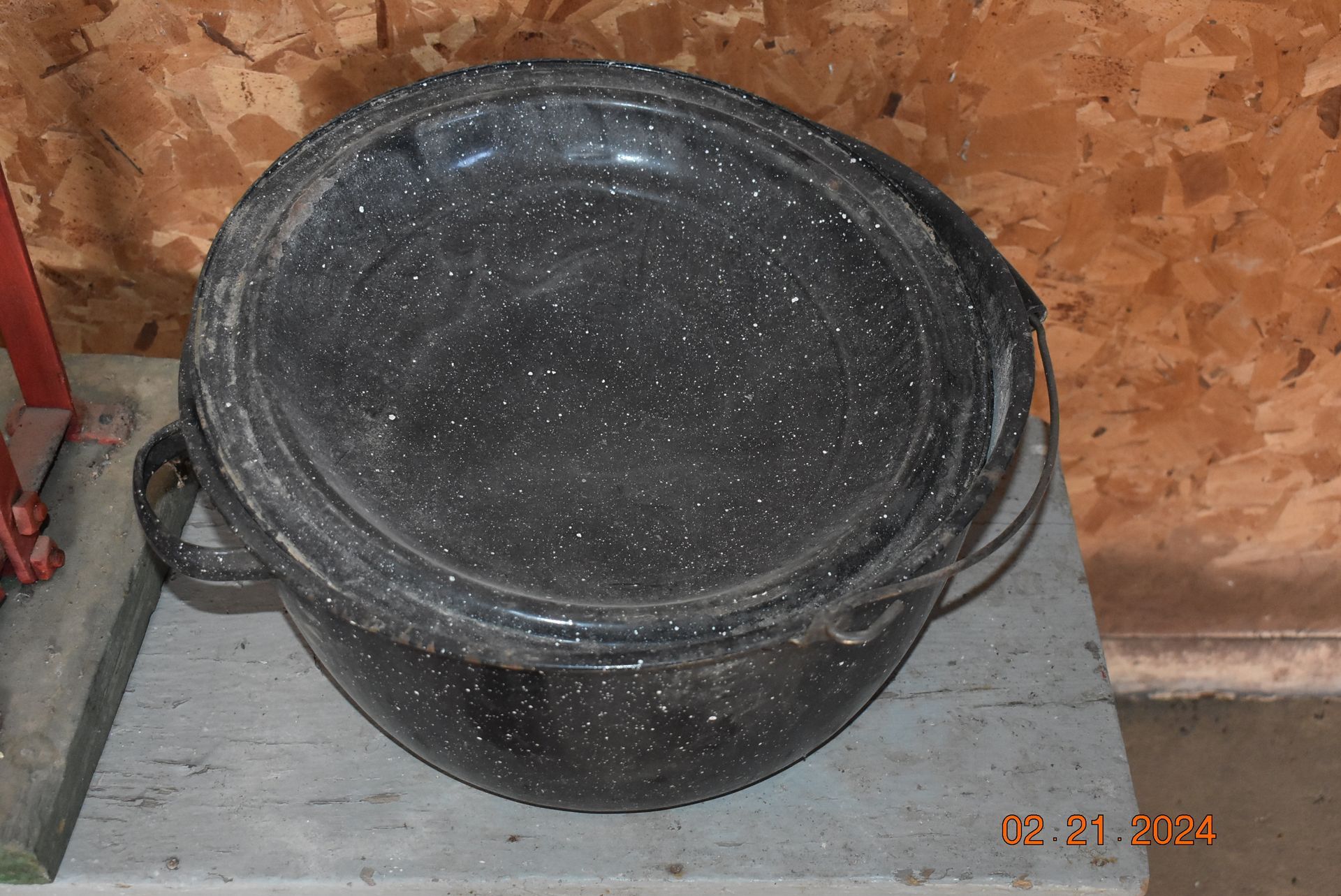 Cowboy cooking pot