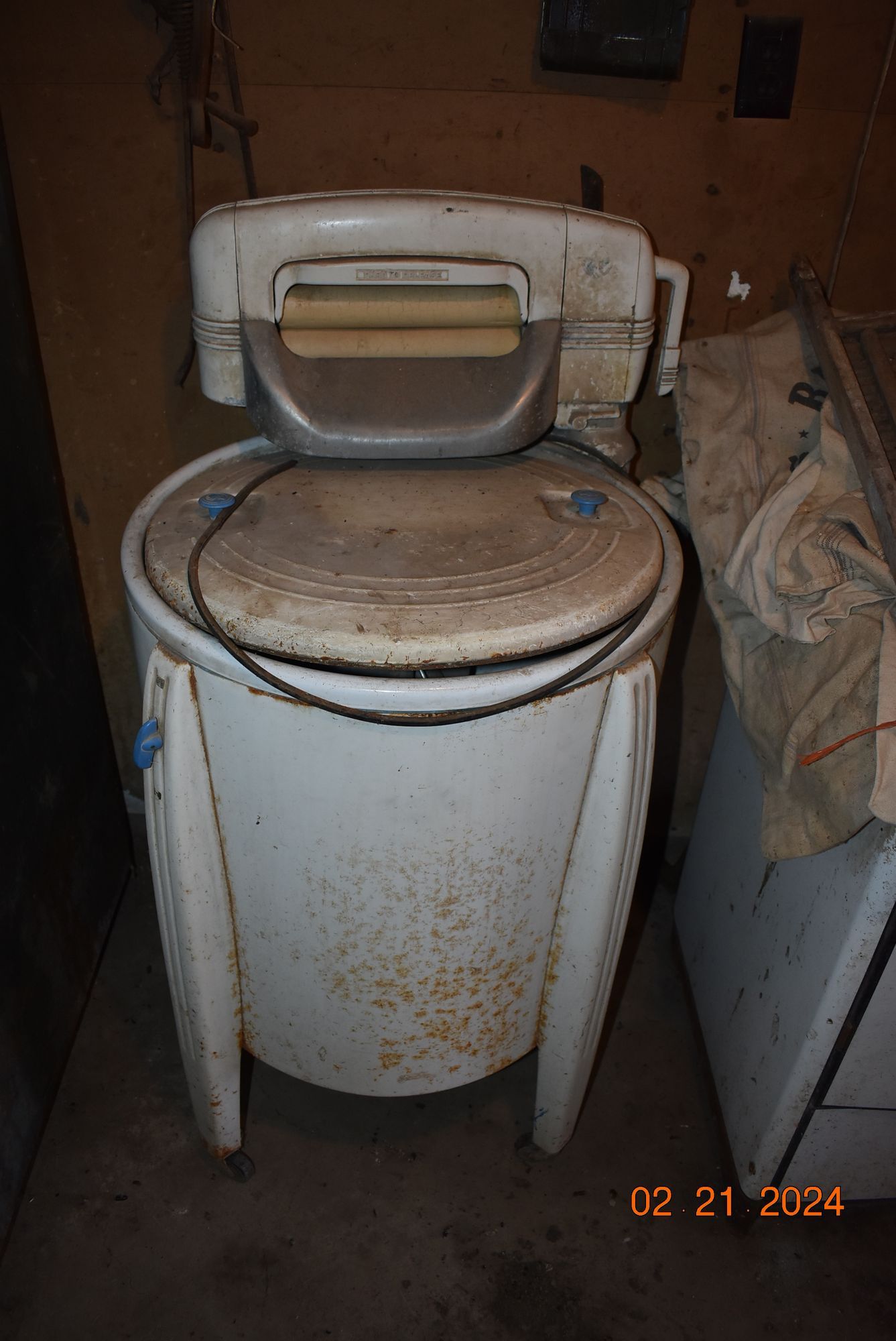 Old antique washing machine.