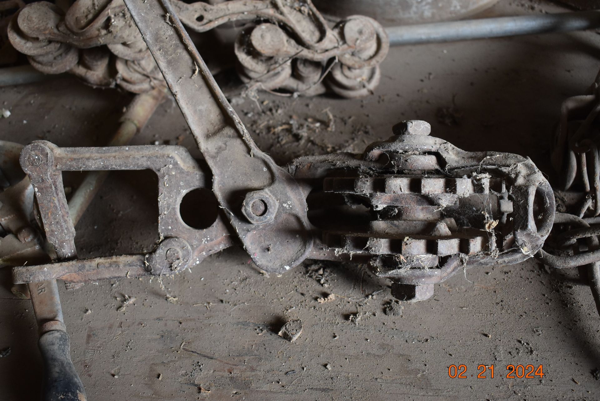 Huck hanging levers for farming.