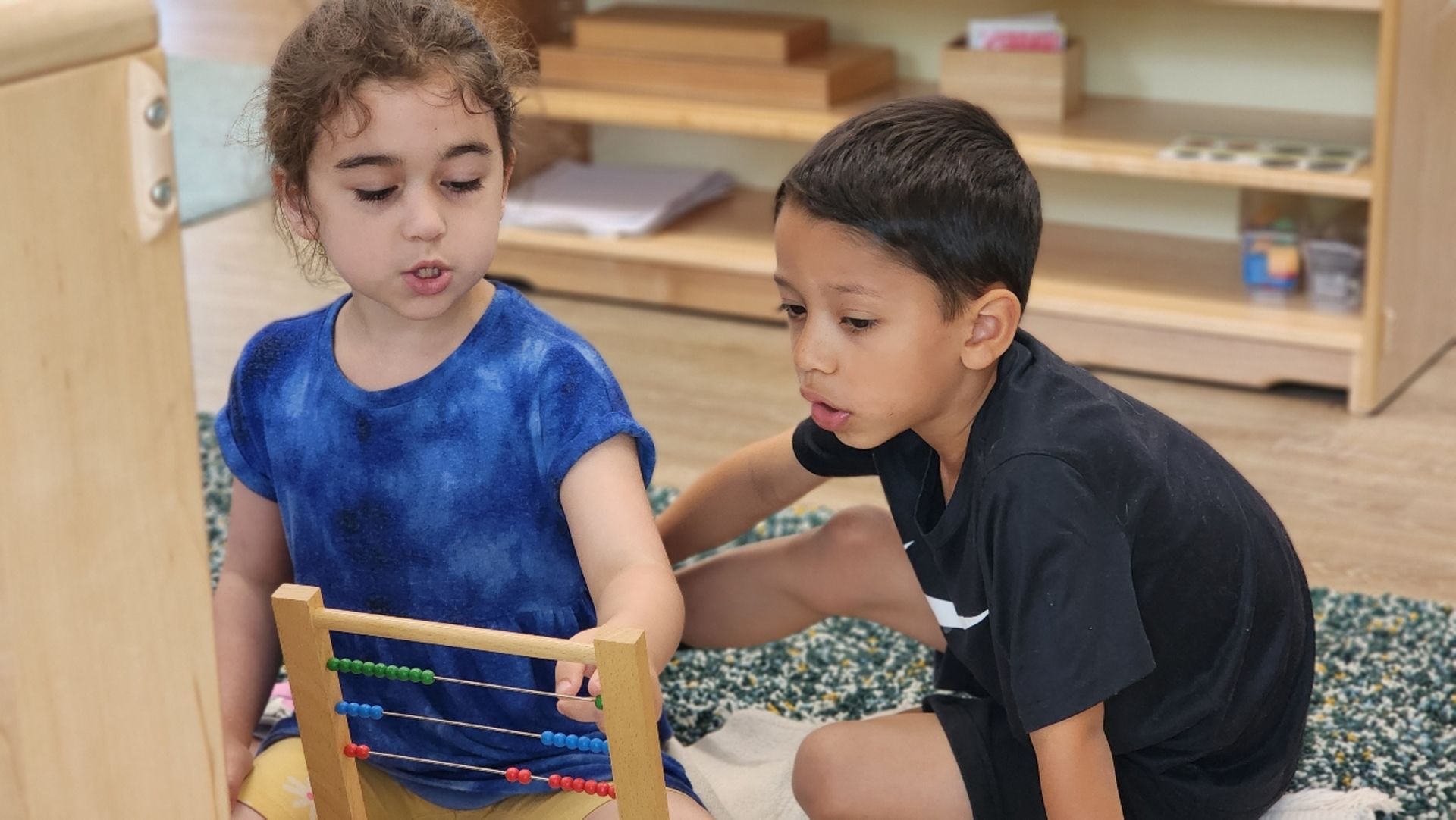 The Montessori Advantage in Early Education and Seamless Transitions