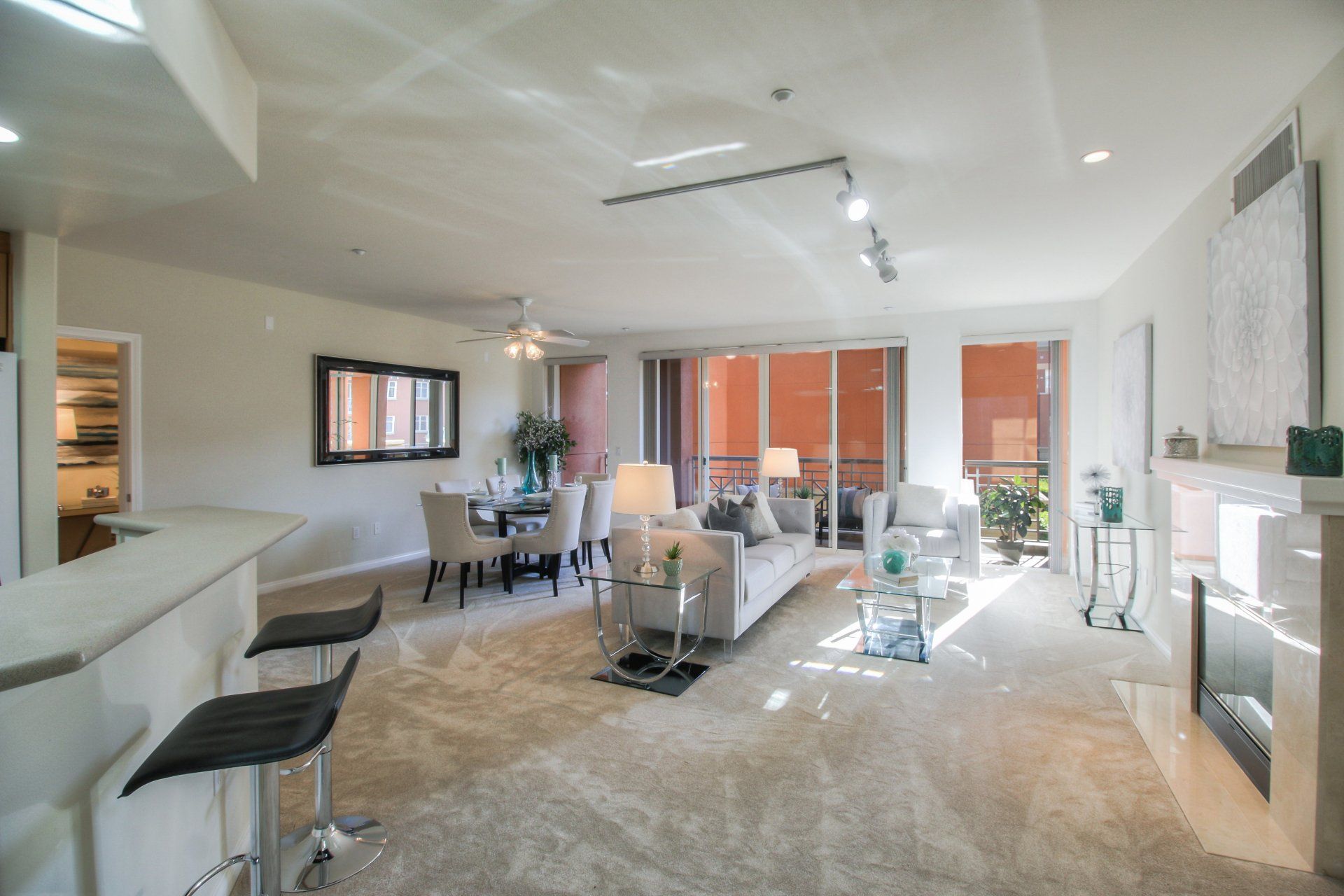 Paseo Villas Dining Space