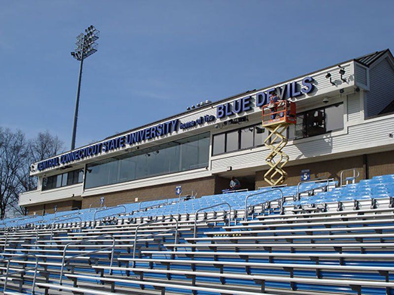 ccsu blue devils sign