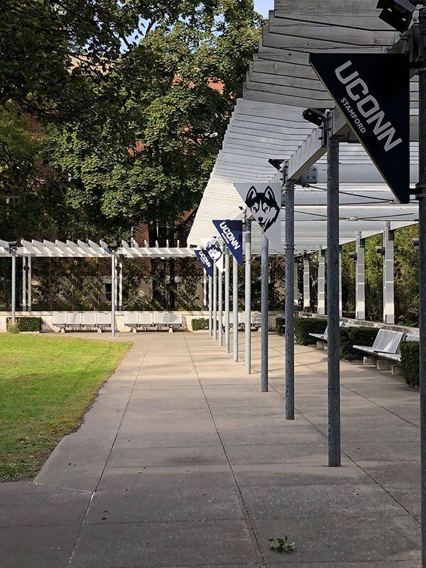 Uconn banner sign company