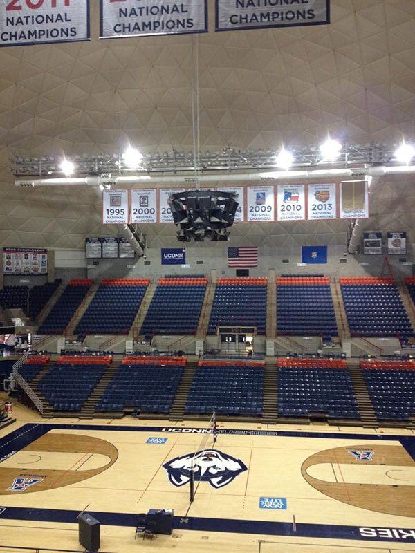 gampel pavilion ct wall graphics