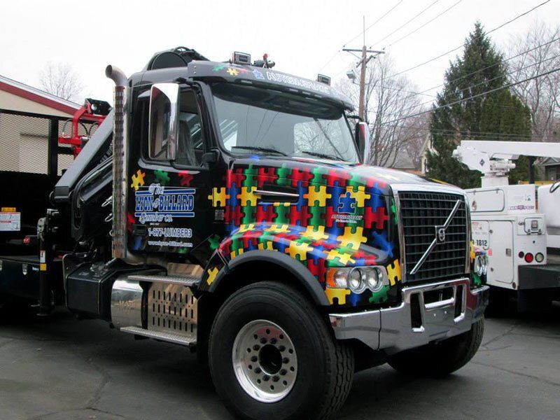 lyon billard vehicle wrap