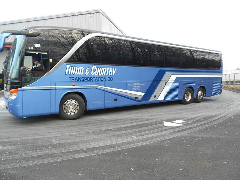 town and country vehicle wrap