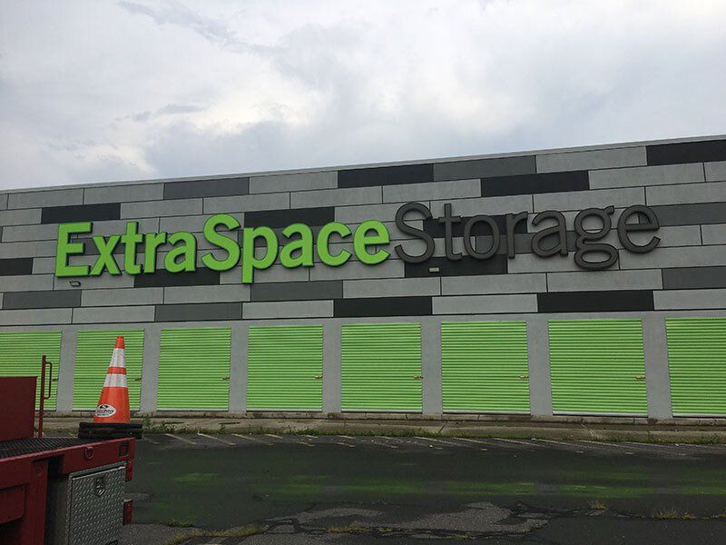 Exxtra Space Storage Sign