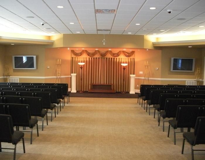 Hearne Funeral Home Inc Chapel