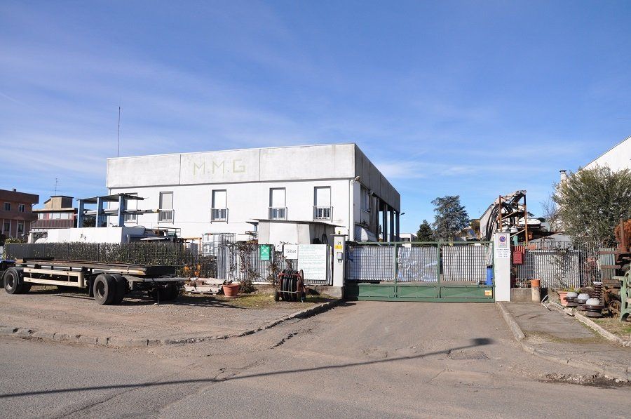 ingresso deposito azienda