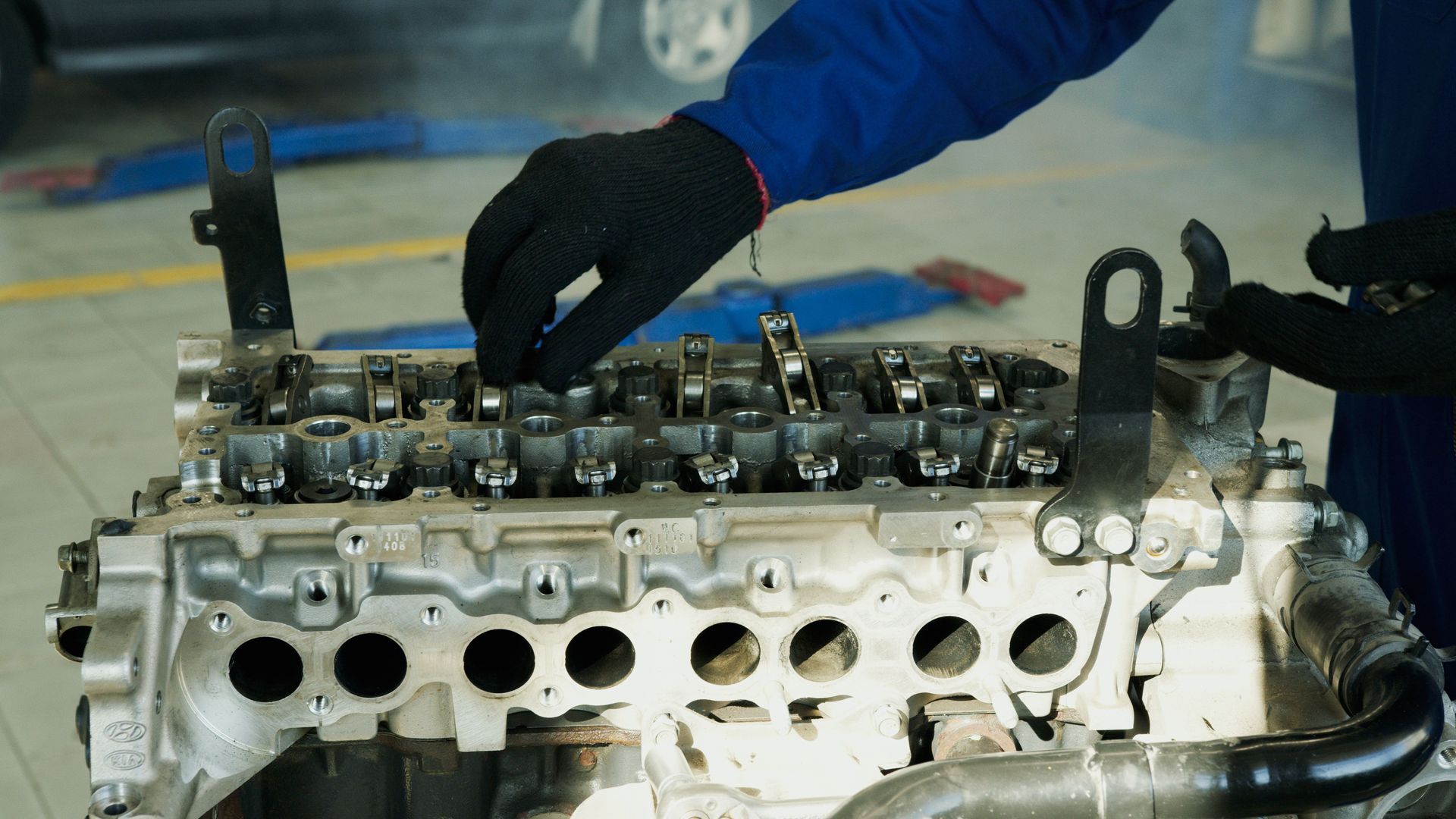 Engine Cylinder Head Repair Service | Burtonsville Automotive Services