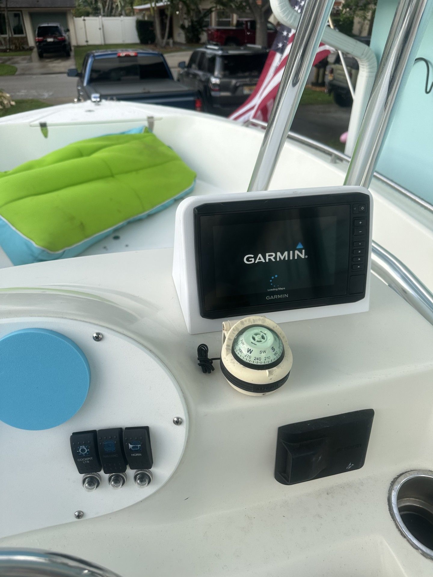 Garmin ECHOMAP 7X Series Pod Mount