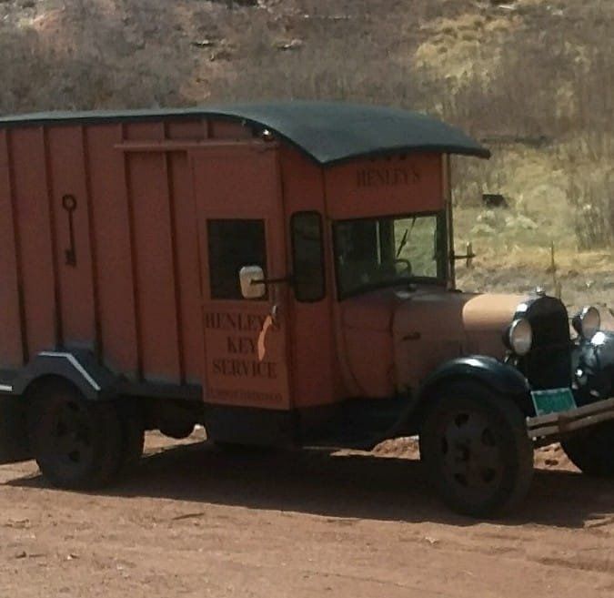 Old wagon of Henley's Key Service