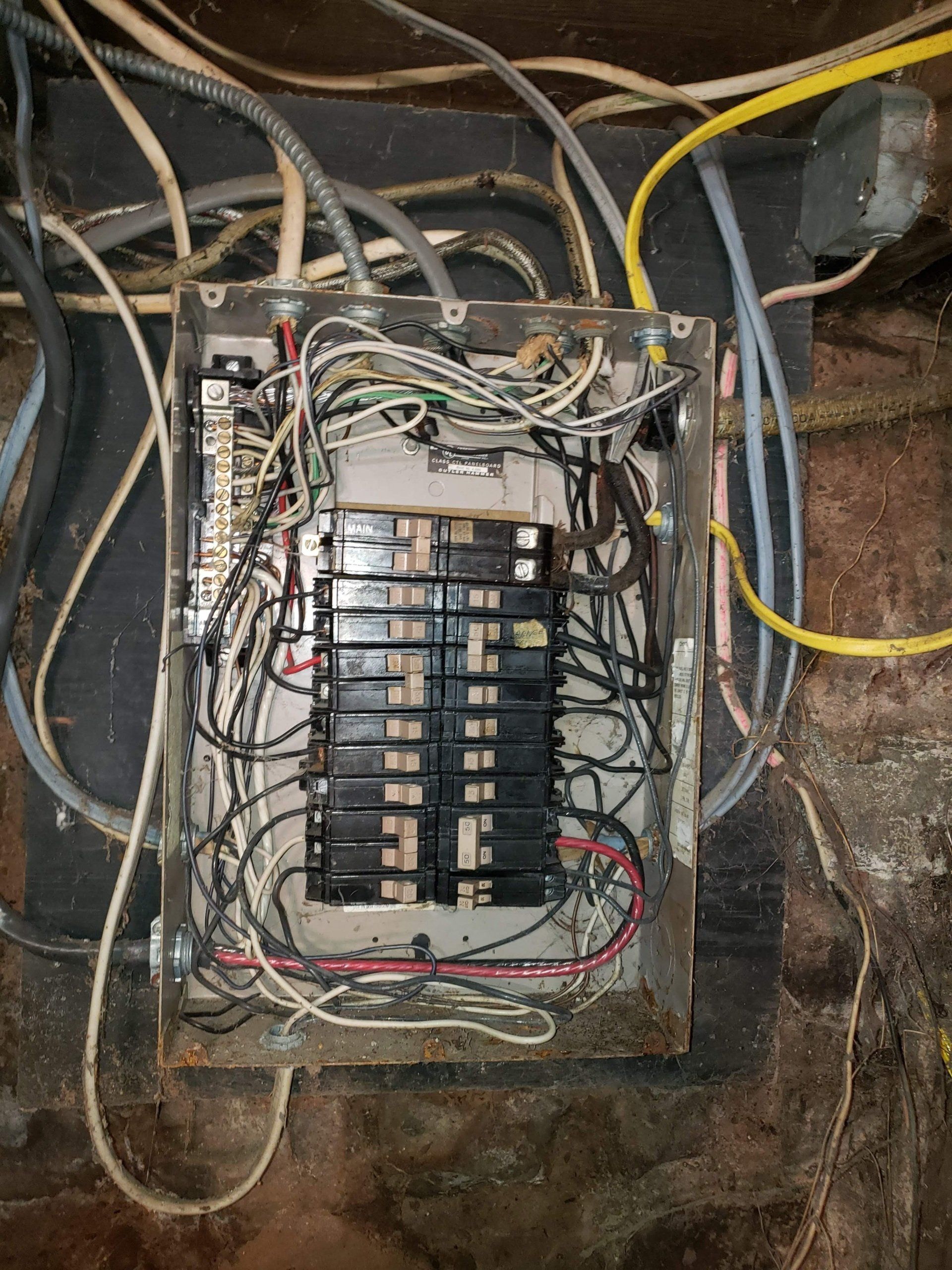 Messy Wiring — Buffalo, NY — Buffalo Girl Home Inspection