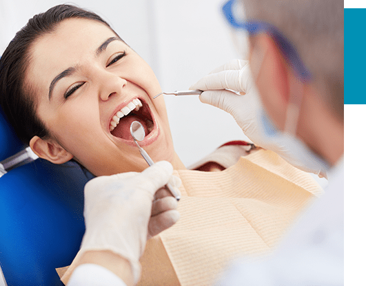 A y F Radiología Dental persona en consulta odontológica