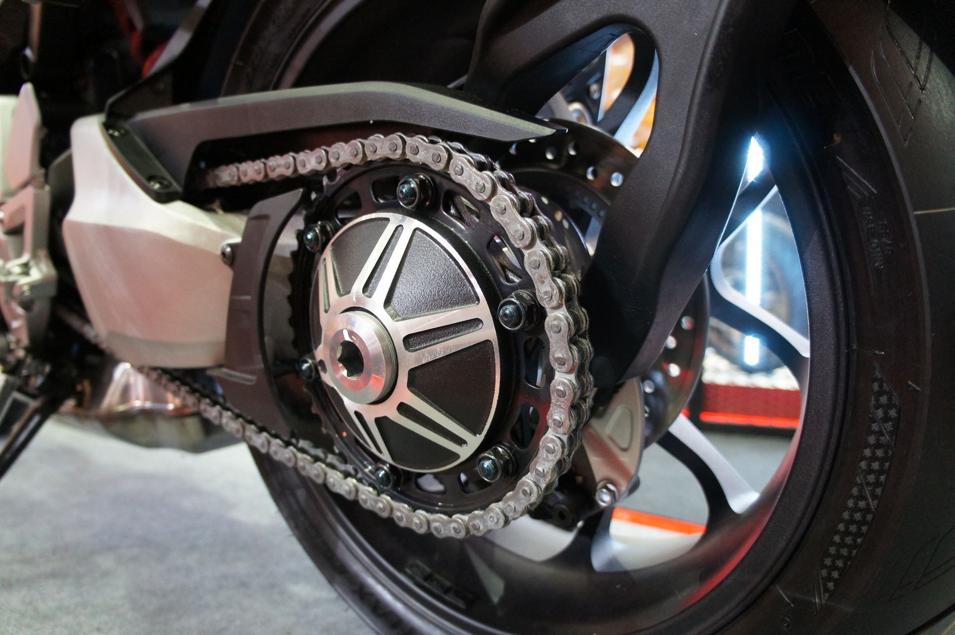 Telltale Signs Your Motorcycle Chain Needs Replacing | Prime Motorcycles