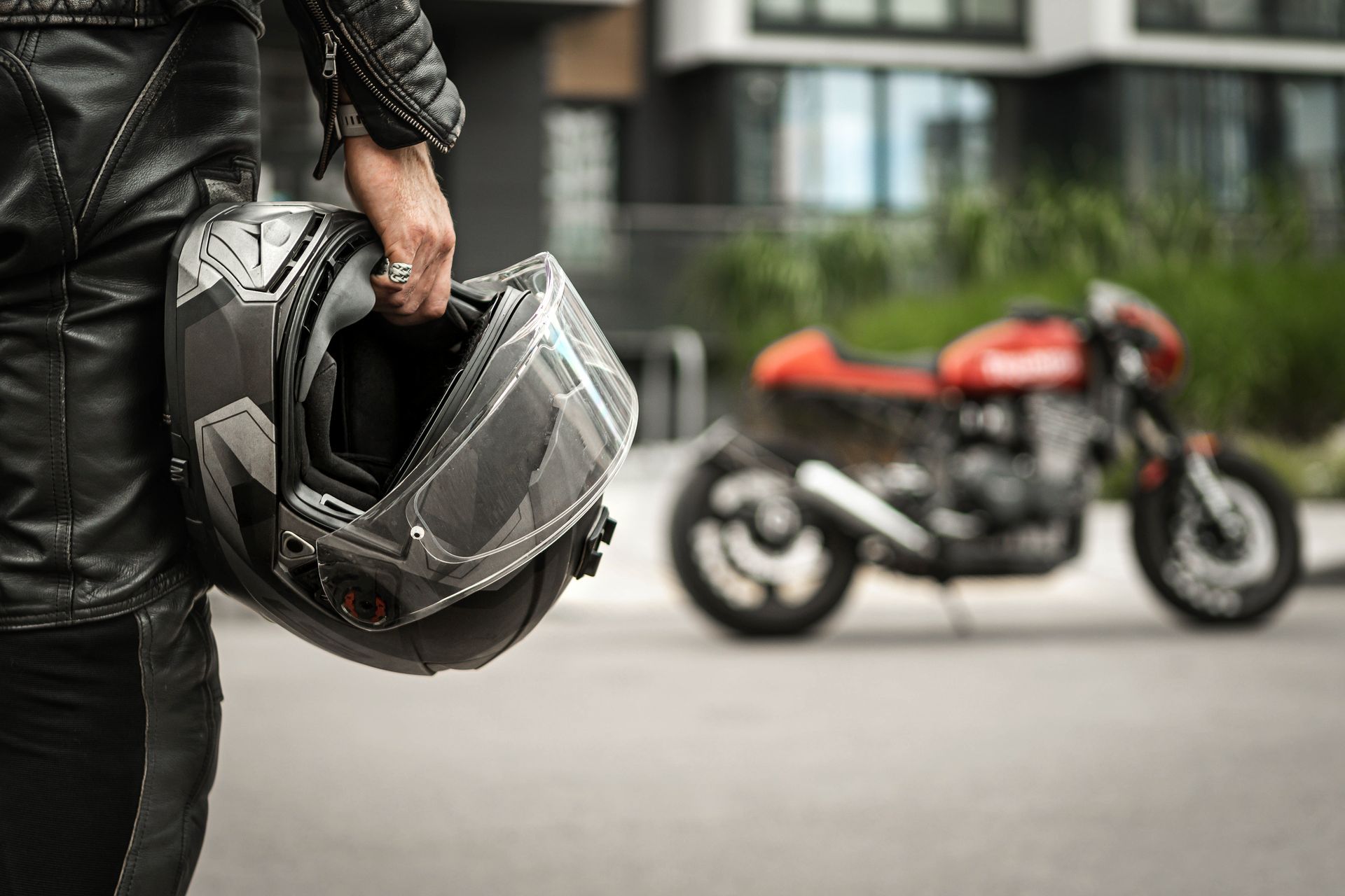 Do Motorcycle Helmets Expire, and When to Replace Yours | Prime Motorcycles