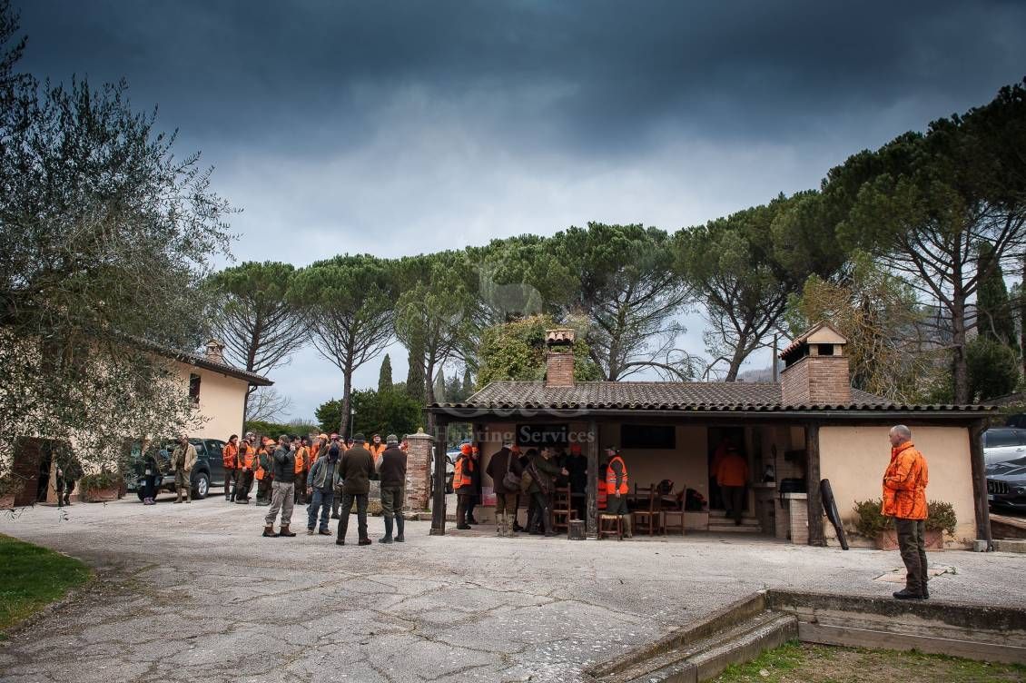 BRIEFING AND MOMENTS - Battuta al Cinghiale - G&G Hunting Services