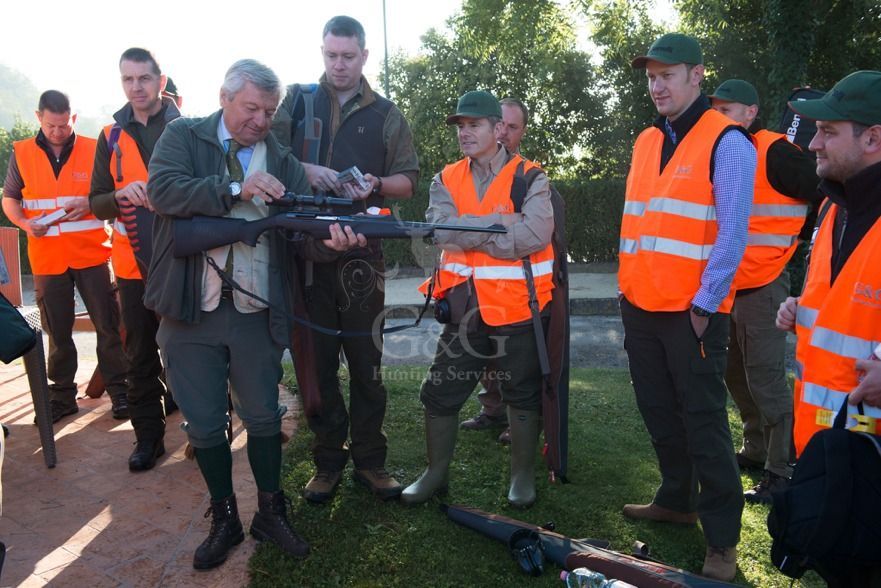 BRIEFING AND MOMENTS - Battuta al Cinghiale - G&G Hunting Services