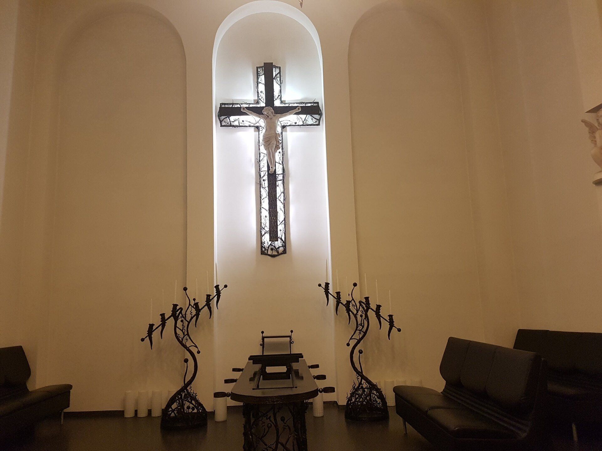 Laidojimo namai Kėdainiuose