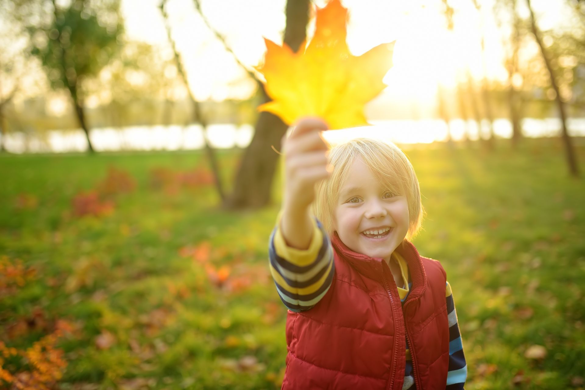A group of people are posing for a picture in a building.