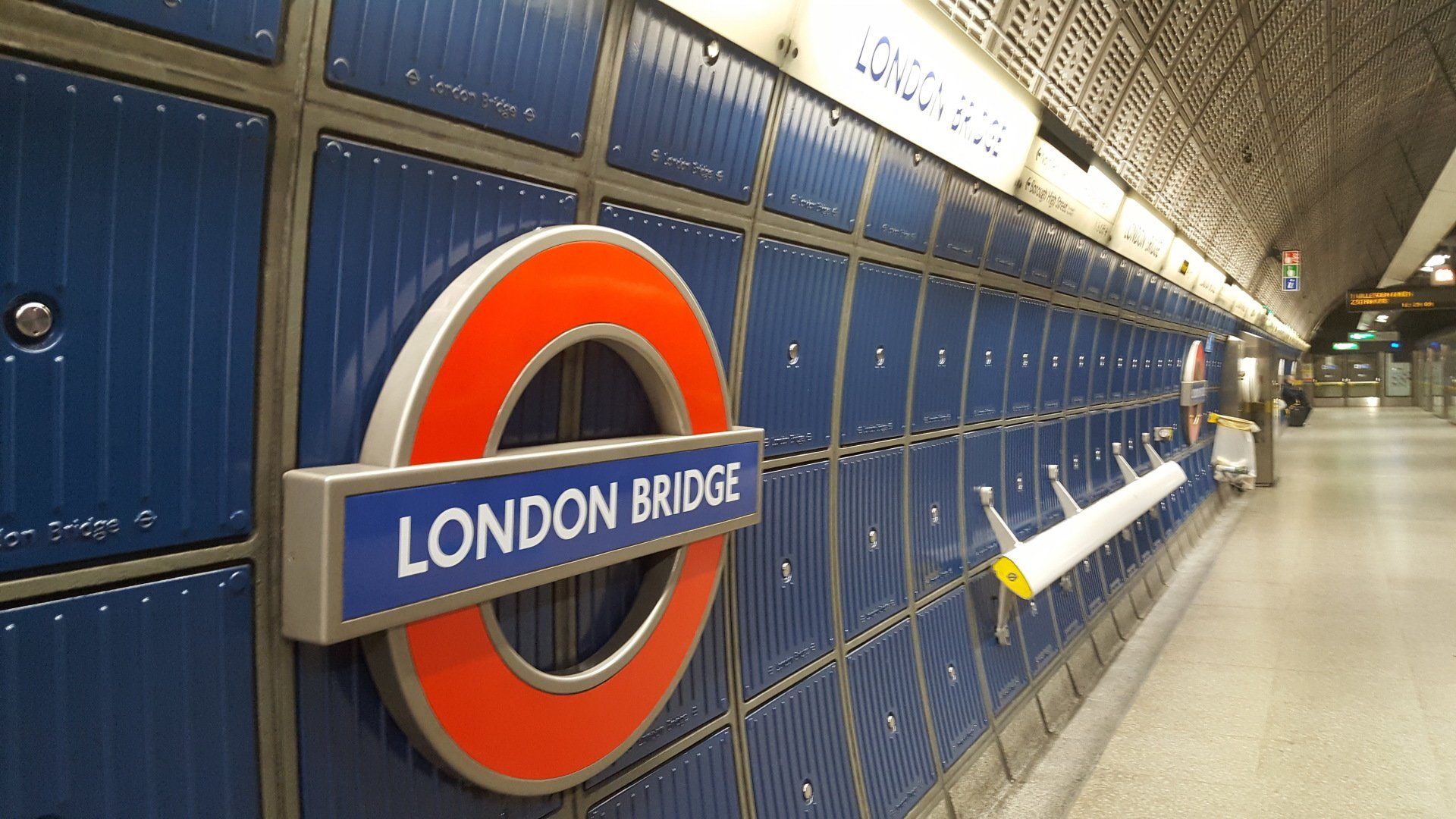 London Bridge U-Bahn Station in London