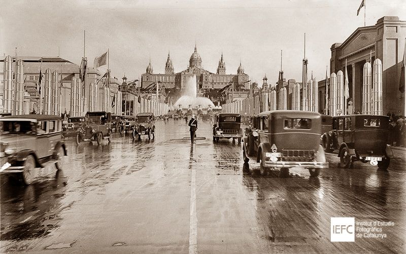 A black and white photo of a city street taken by efc