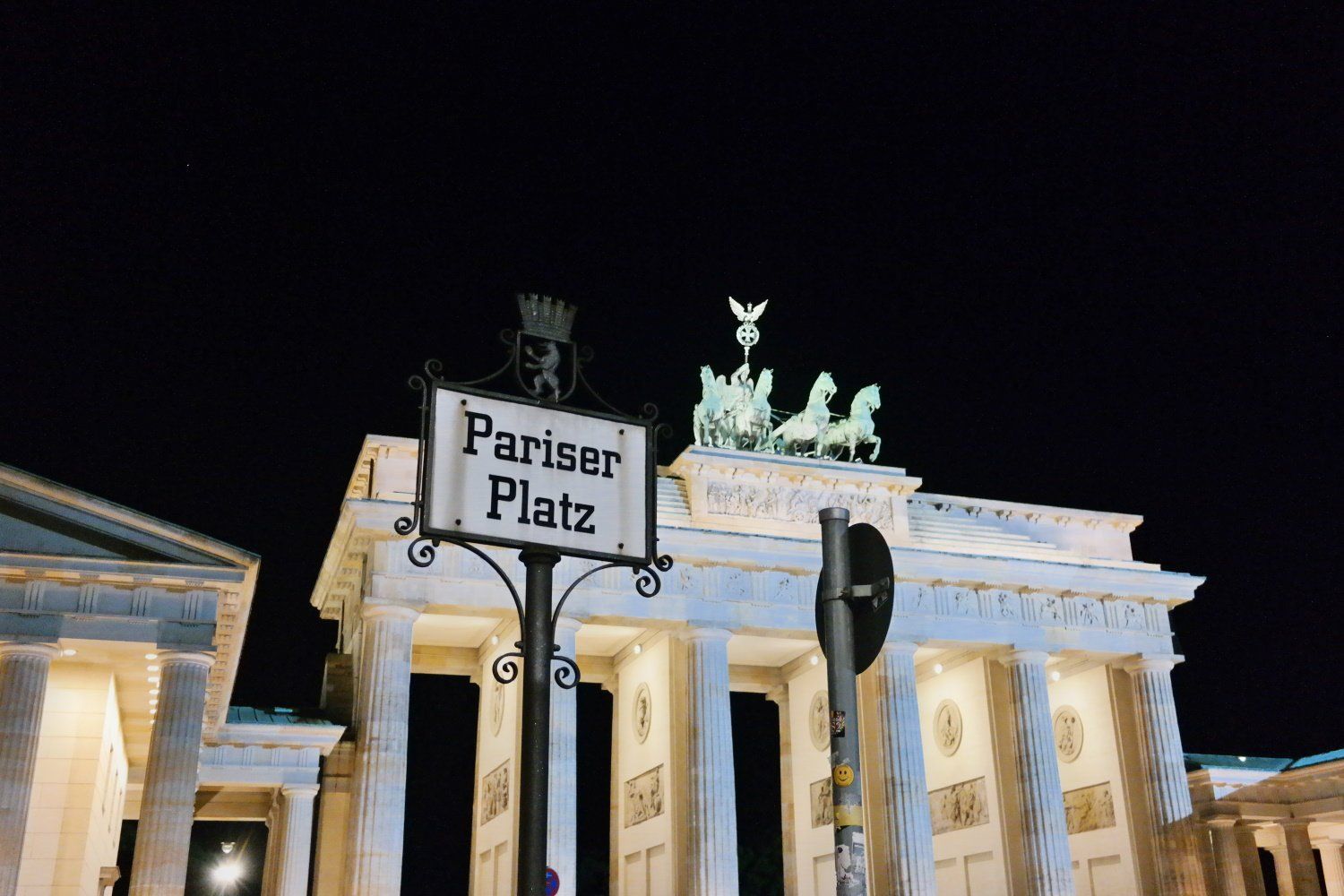 Brandenburger Tor in Berlin. Pariser Platz