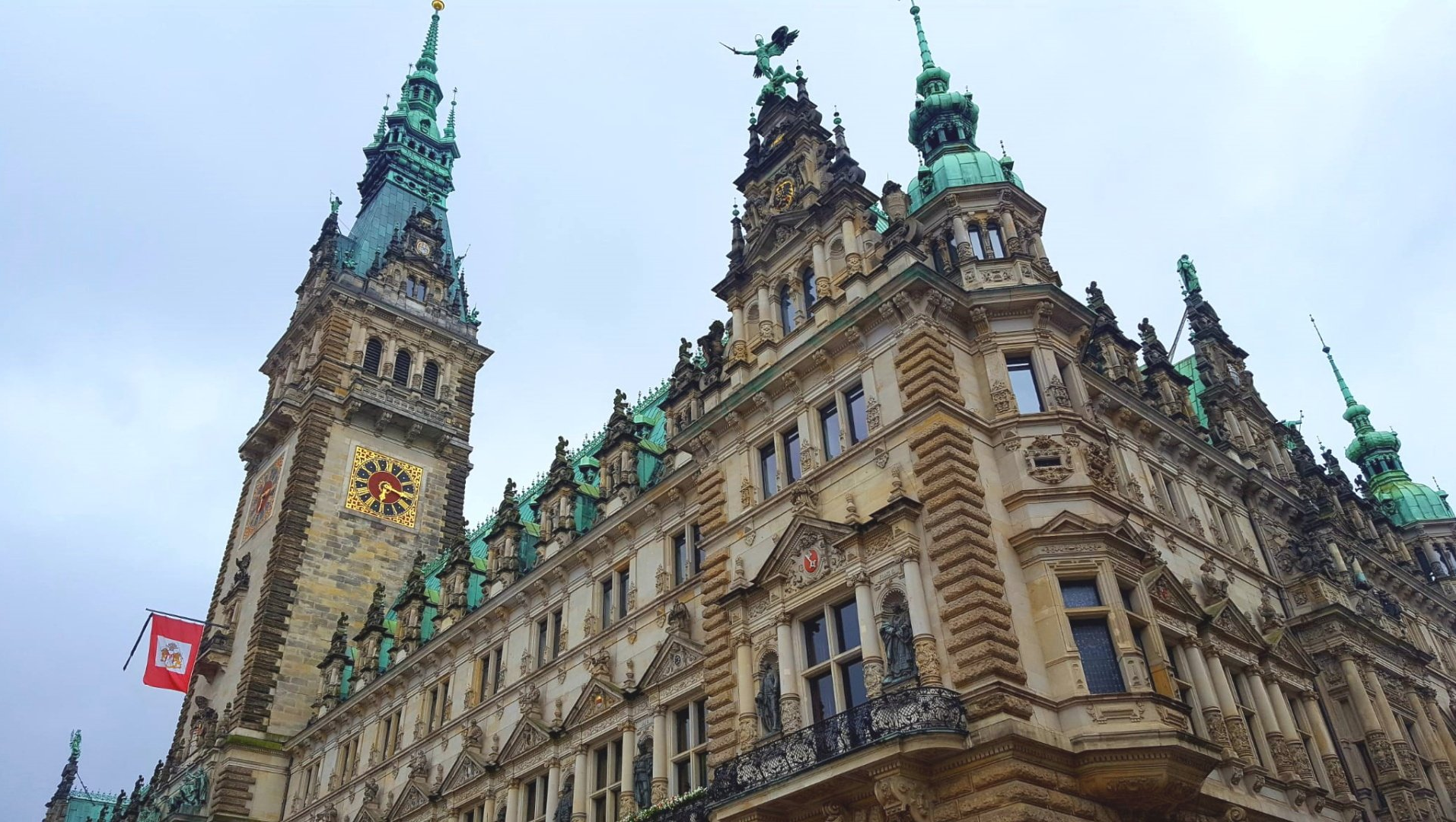 Das Hamburger Rathaus. Hamburg Sehenswürdigkeiten