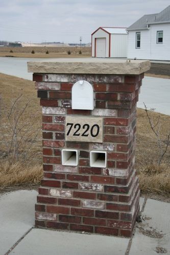 Custom brick mailbox design - Masonry in Columbus, NE