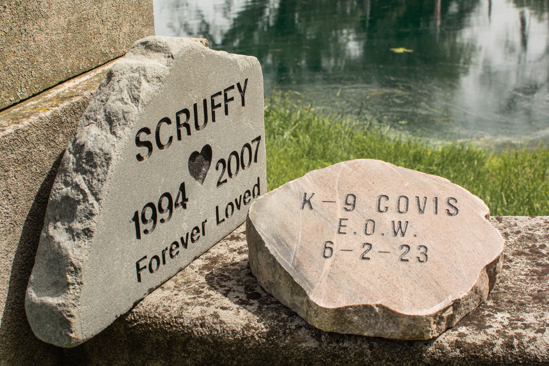 where to order pet headstones