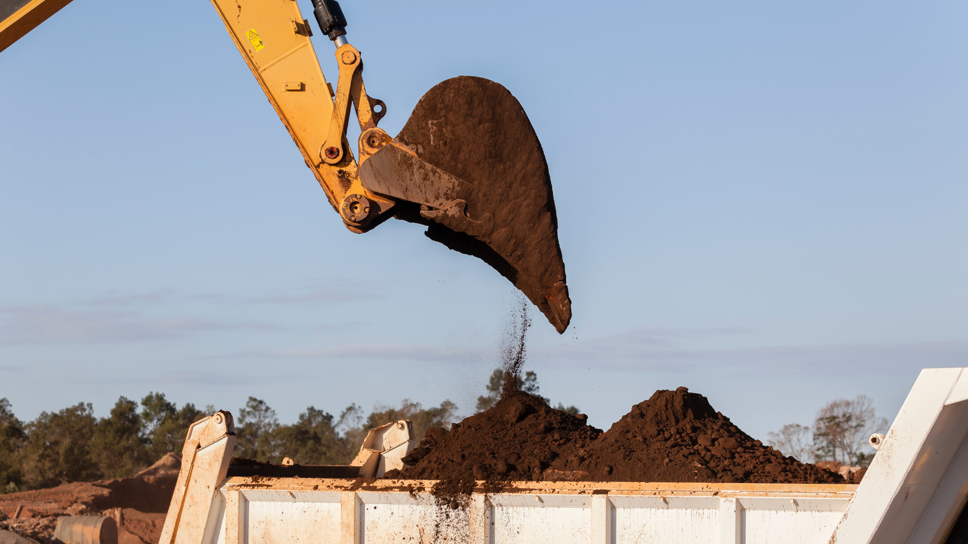 Bulk Earthworks & Fill Removal