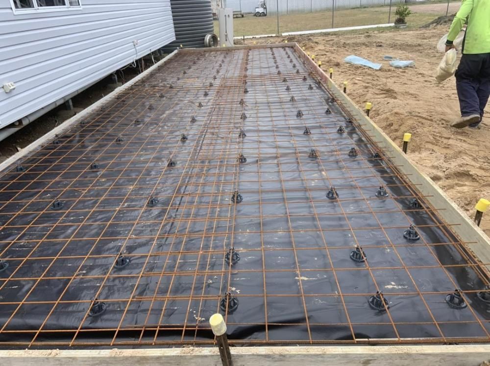 Concrete Slab With a Grid of Wire Mesh — Pedro's Concreting in Pittsworth, QLD