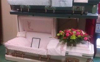 Thornton FH Caskets Selection
