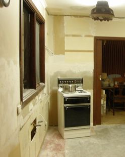installation of a kitchen