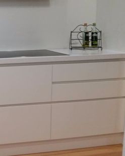 white counter top section