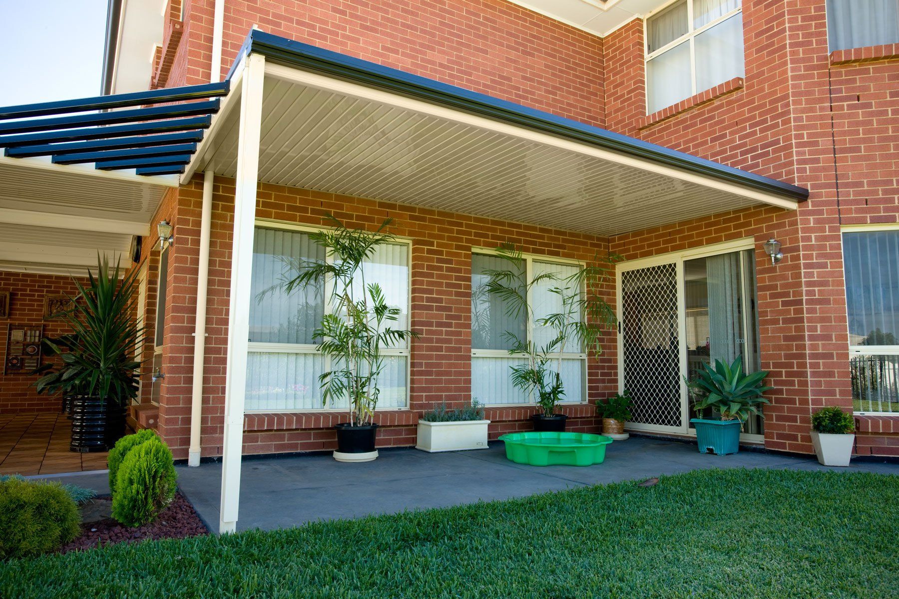 Modern And Relaxing Area — Patio Builders In Toowoomba, QLD