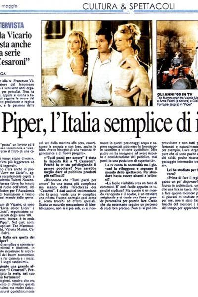 Articolo di giornale dal titolo "Piper, l'Italia semplice di". Nella foto si vedono tre persone, due donne e un uomo.