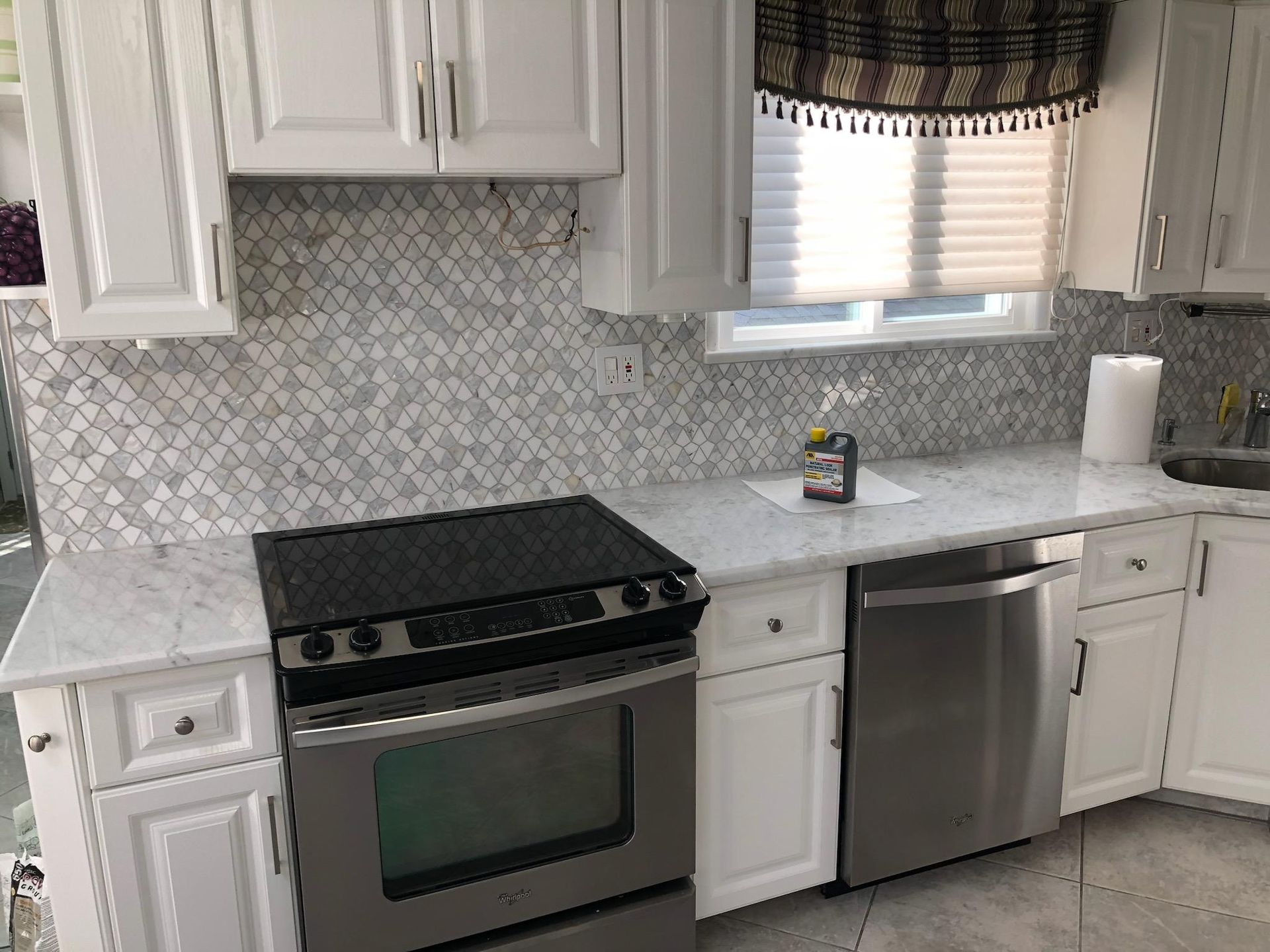 Quartz Kitchen Counter