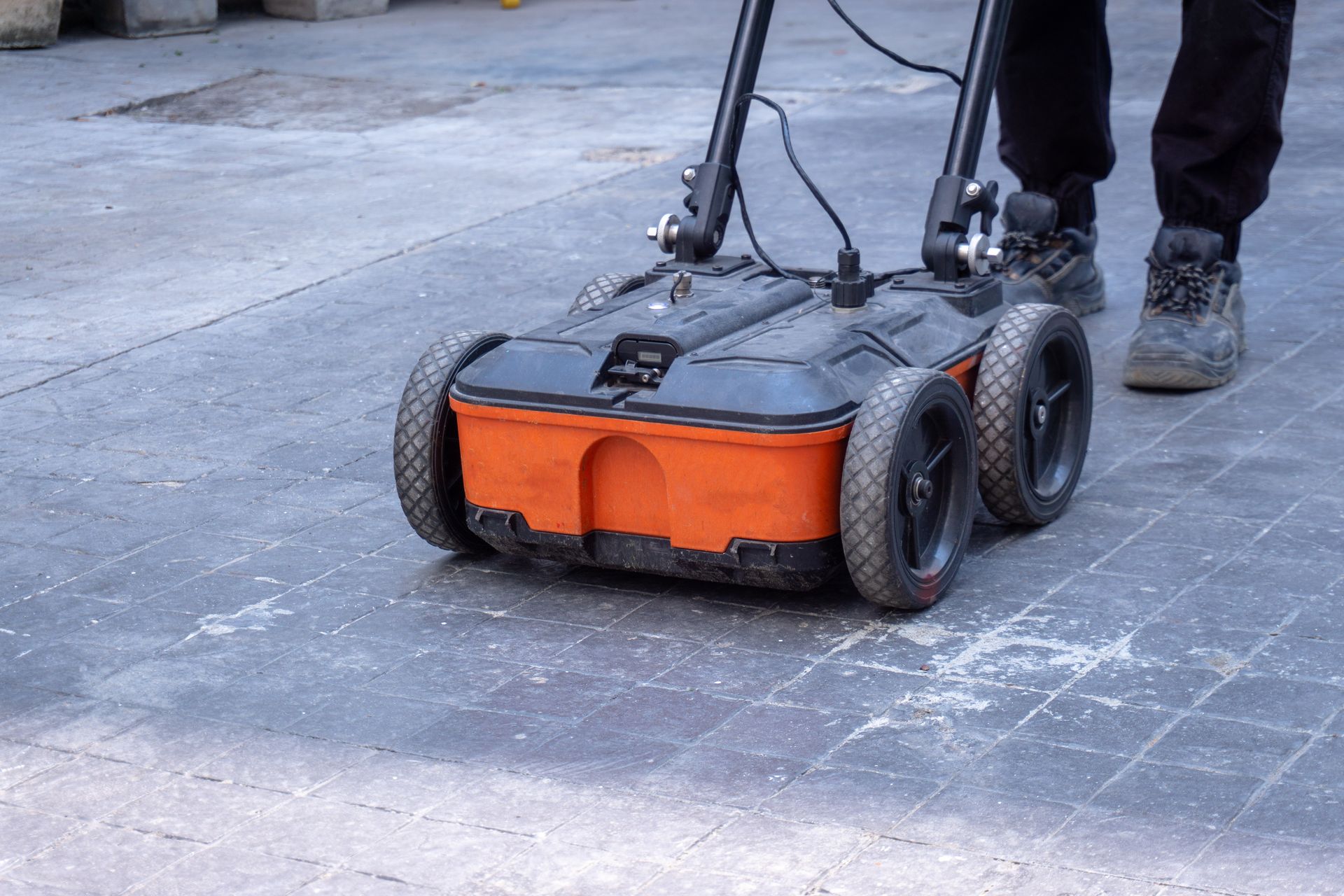 scanning equipment , Ground Penetrating Radar