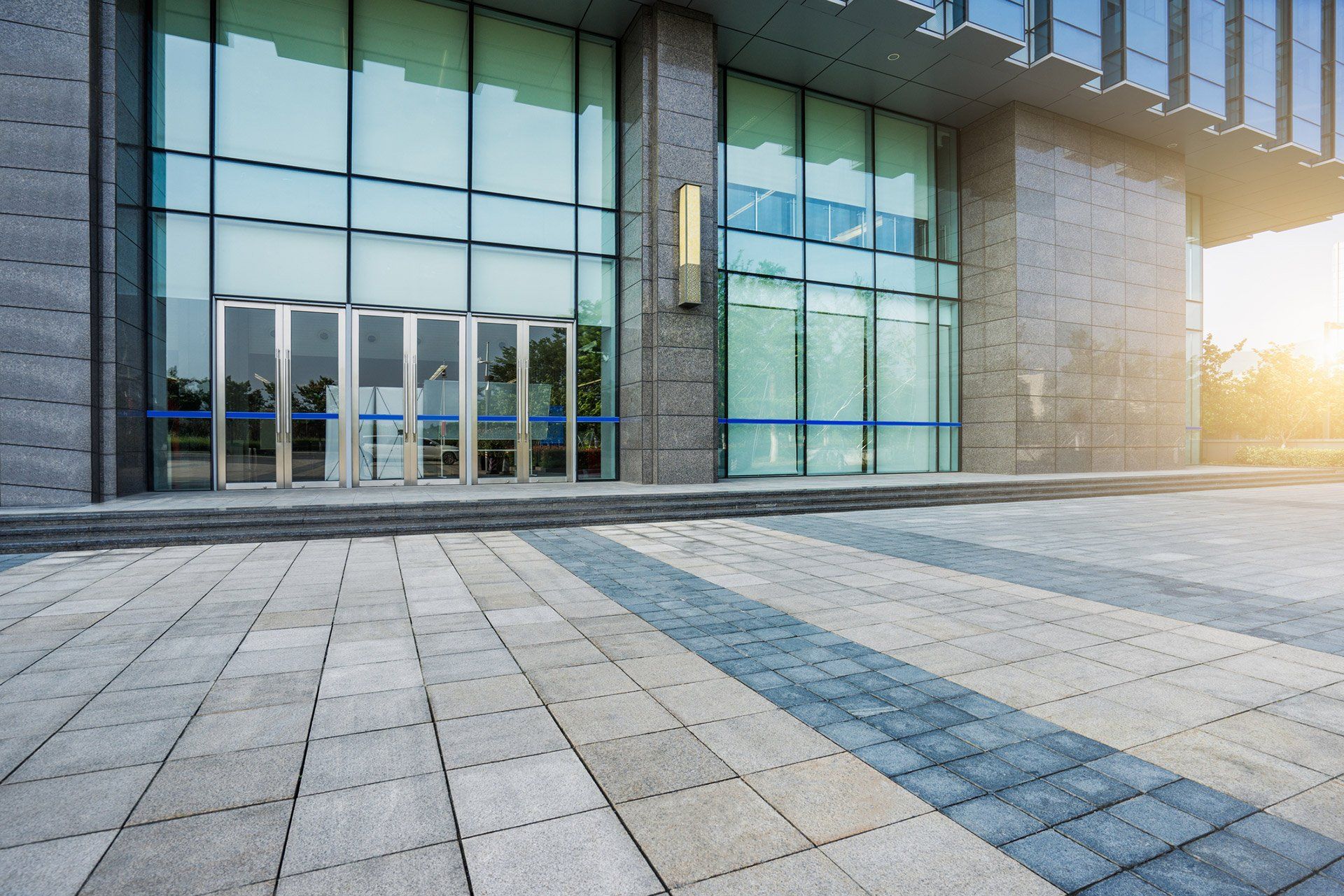 COMMERCIAL GLASS