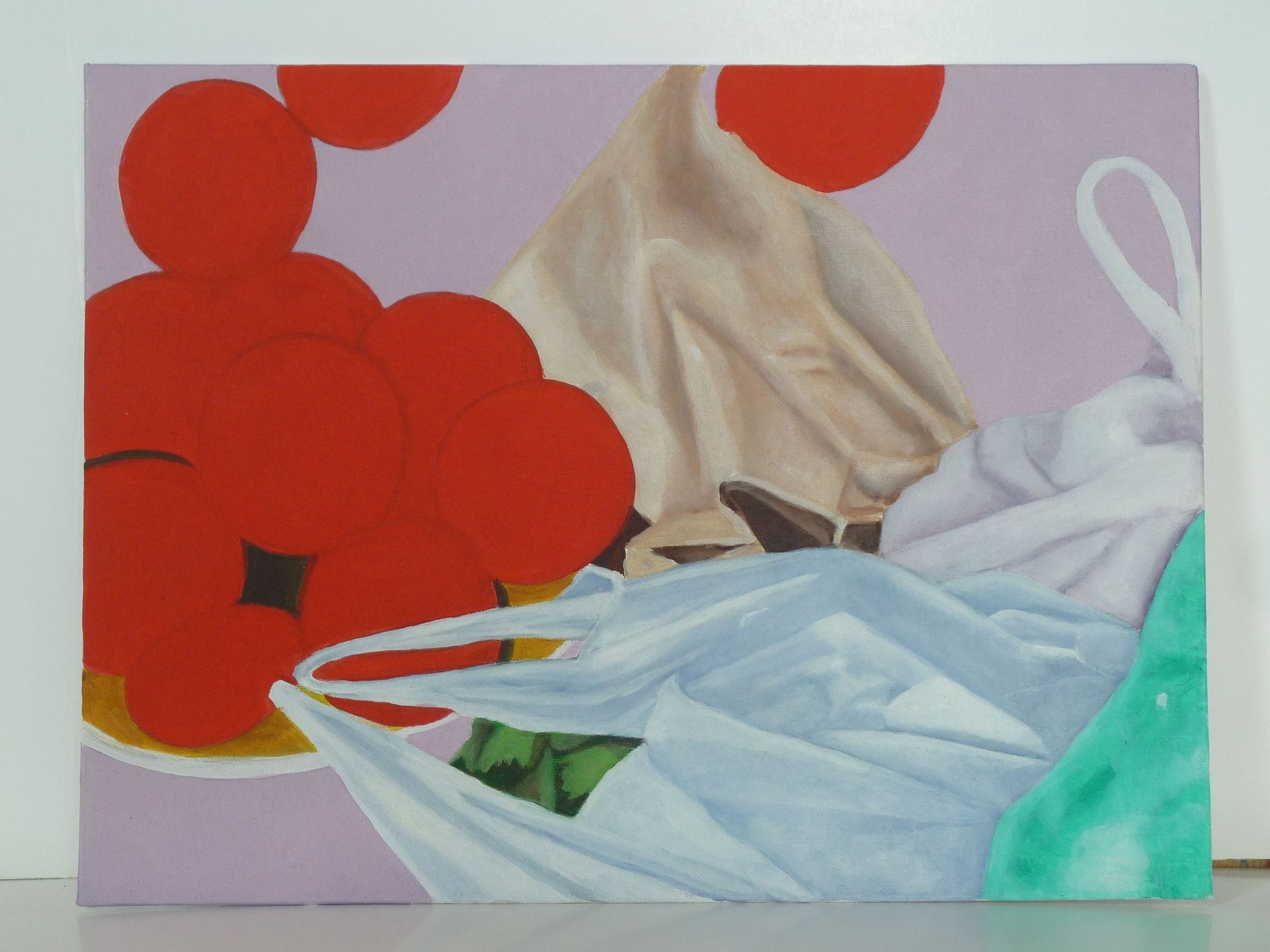 Olieverfschilderij van tomaten en plastic zakken op een tafel