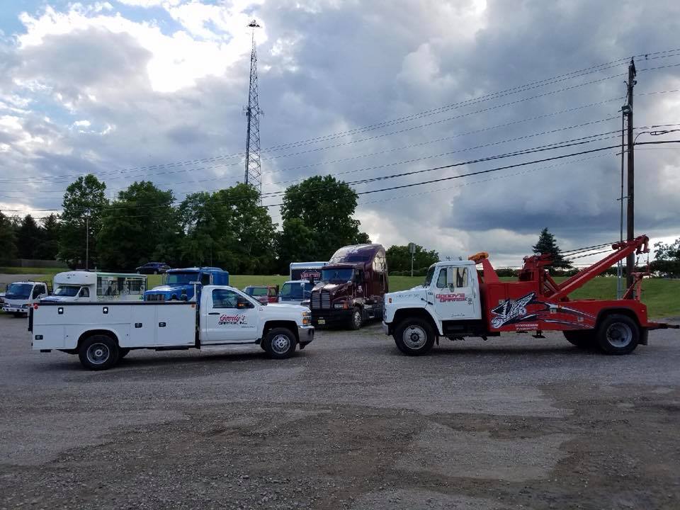 Small Wrecker And Service Truck — Zanesville, OH — Goody’s Garage